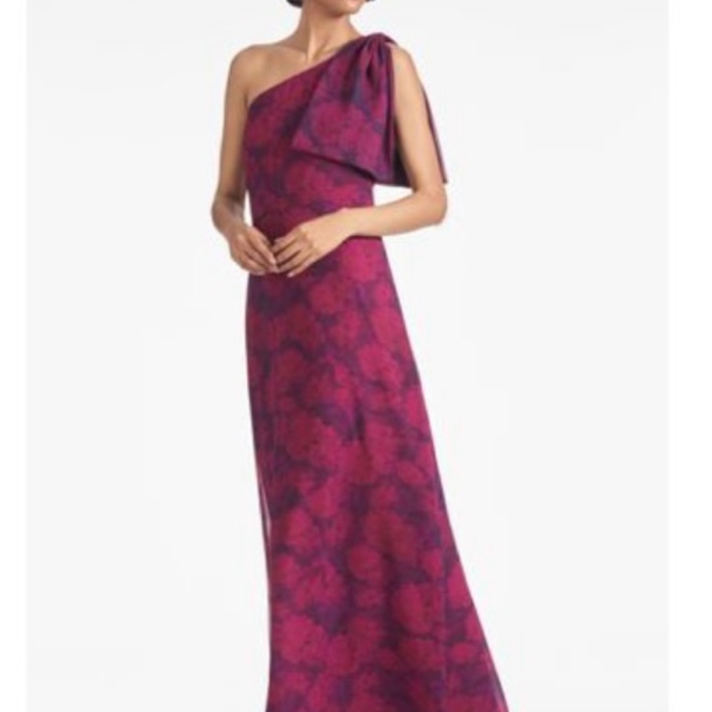 Sachin and Babi Chelsea Gown in Magenta